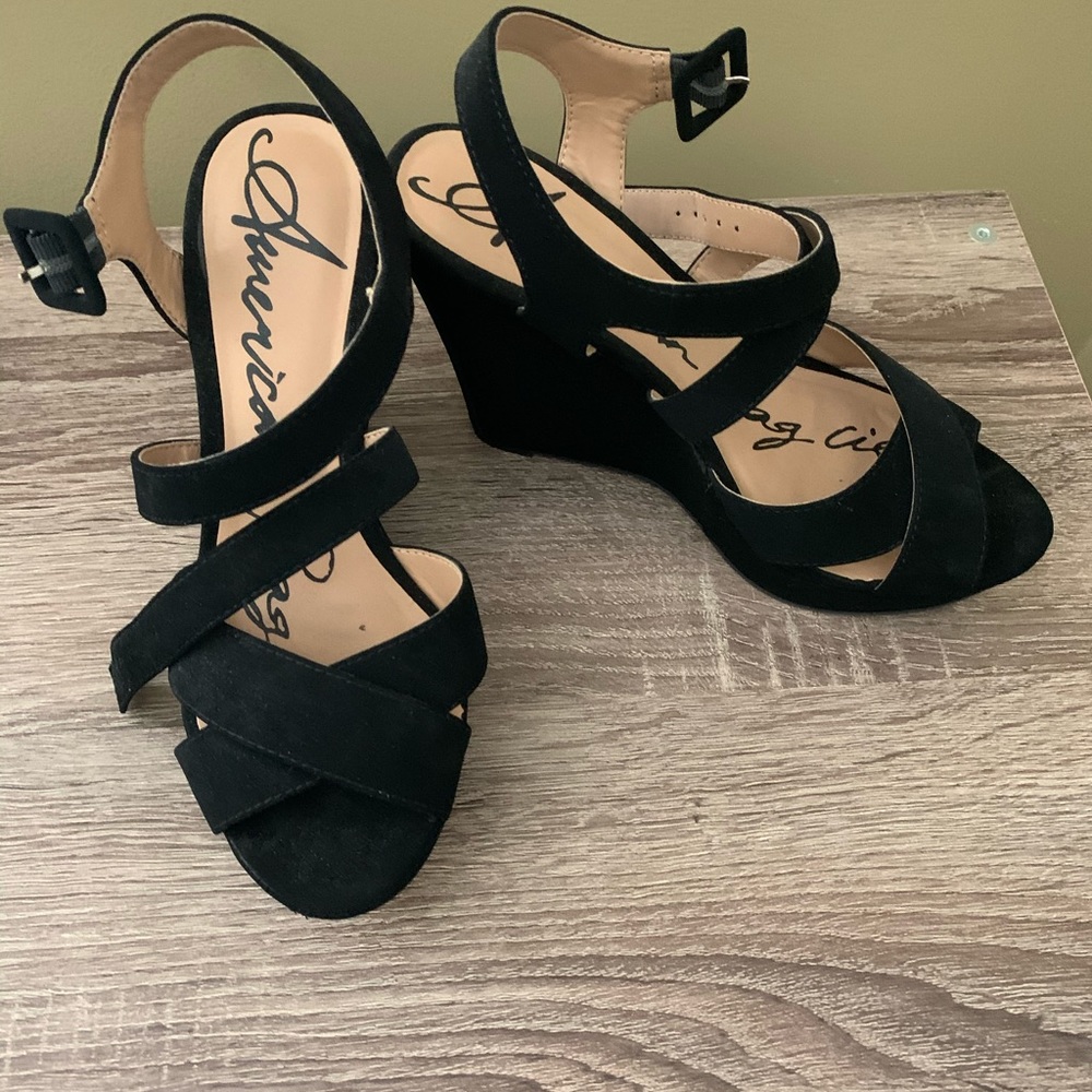 American Rag platform sandals